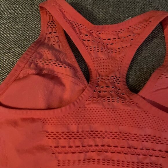 Coral Sports Women Bra - Size Medium - Picture 5 of 9